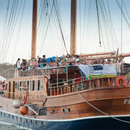 séjour liinguistique de qualité à Malte pour ados : excursion en bateau