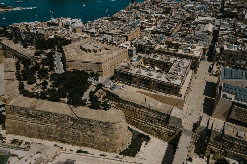 Stage en entreprise à Malte : découvrez en même temps l'île