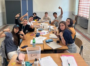 Groupe de juniors en cours d'immersion linguistique Belgique – Classe CERAN Academy Saint-Roch Ferrières